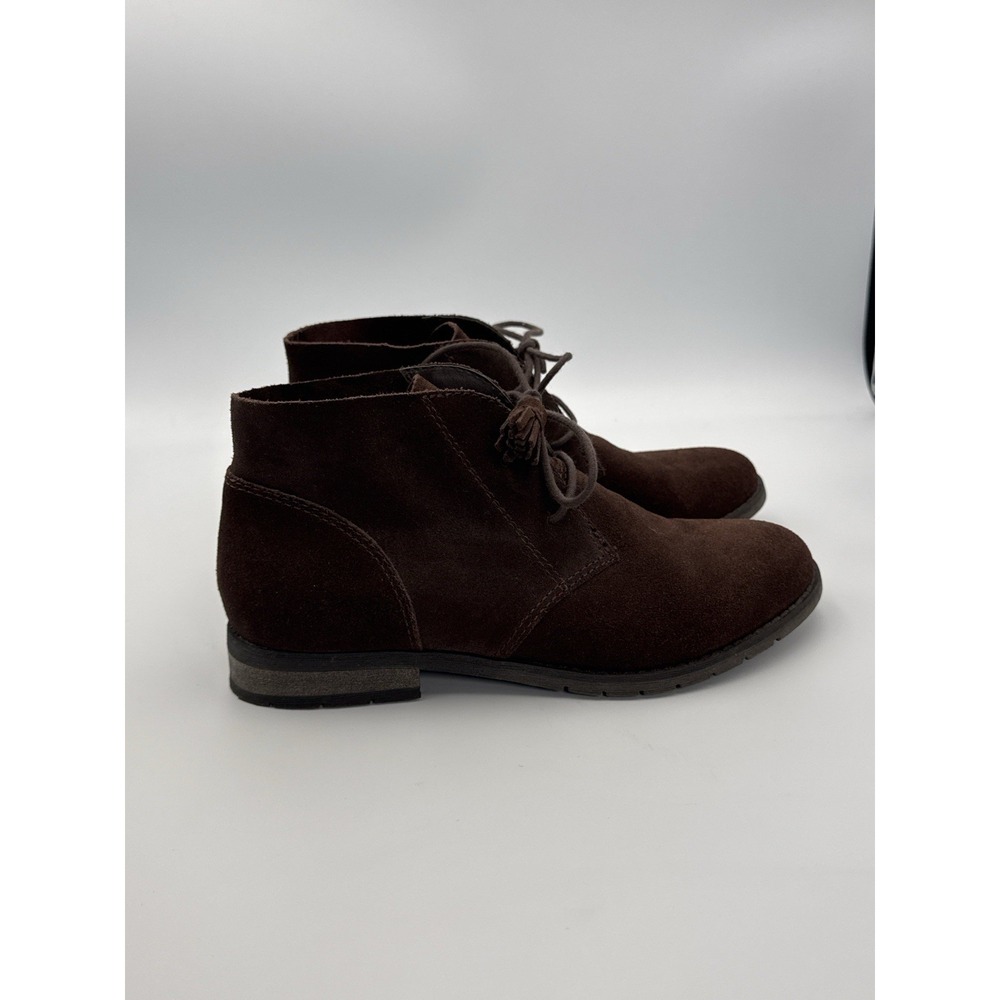 Bjorndal Brown Suede Chukka Boots Women's Size 7 Lace-Up Missing One Tassel‎